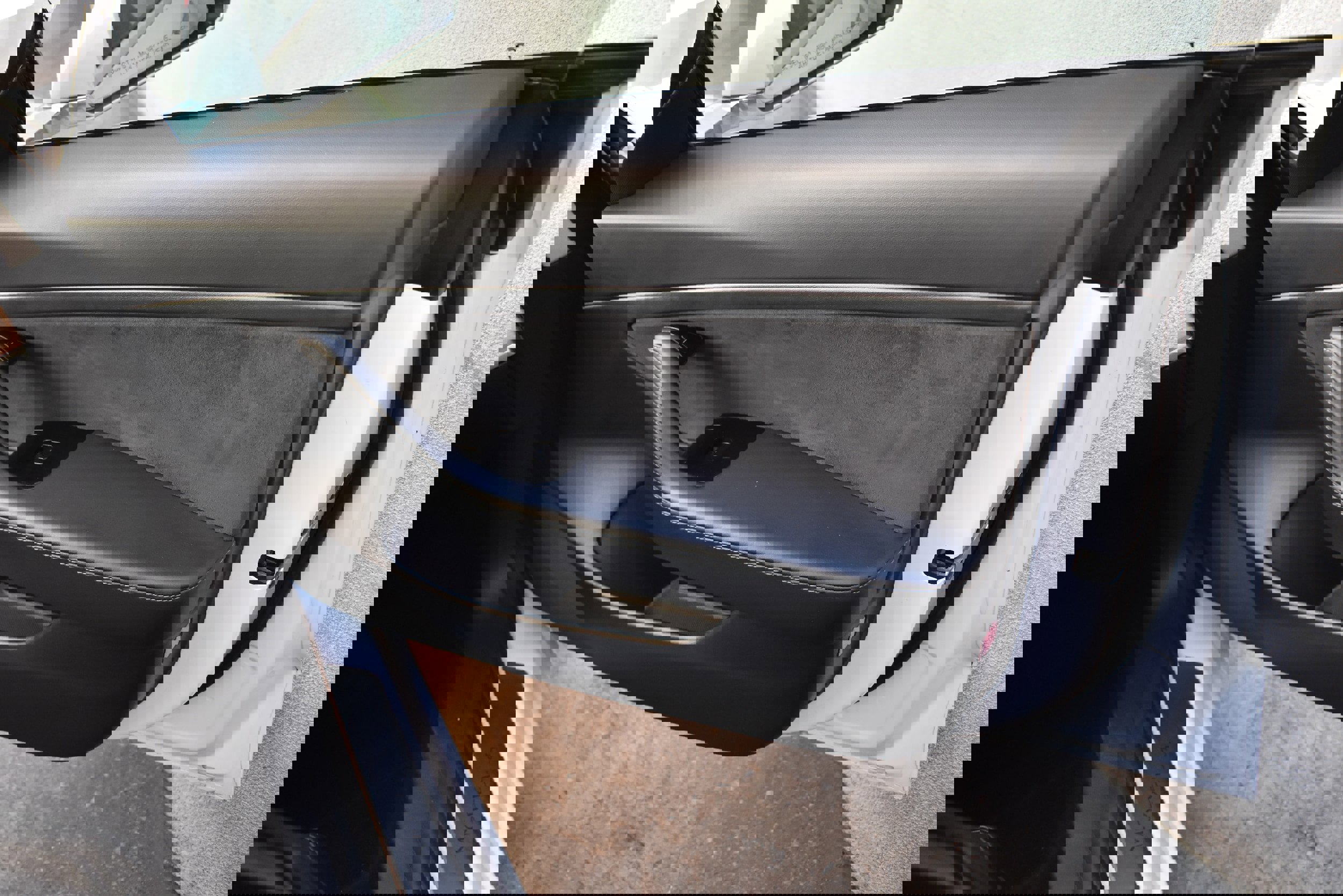 Used 2023 Tesla Model 3 Standard Range image 25