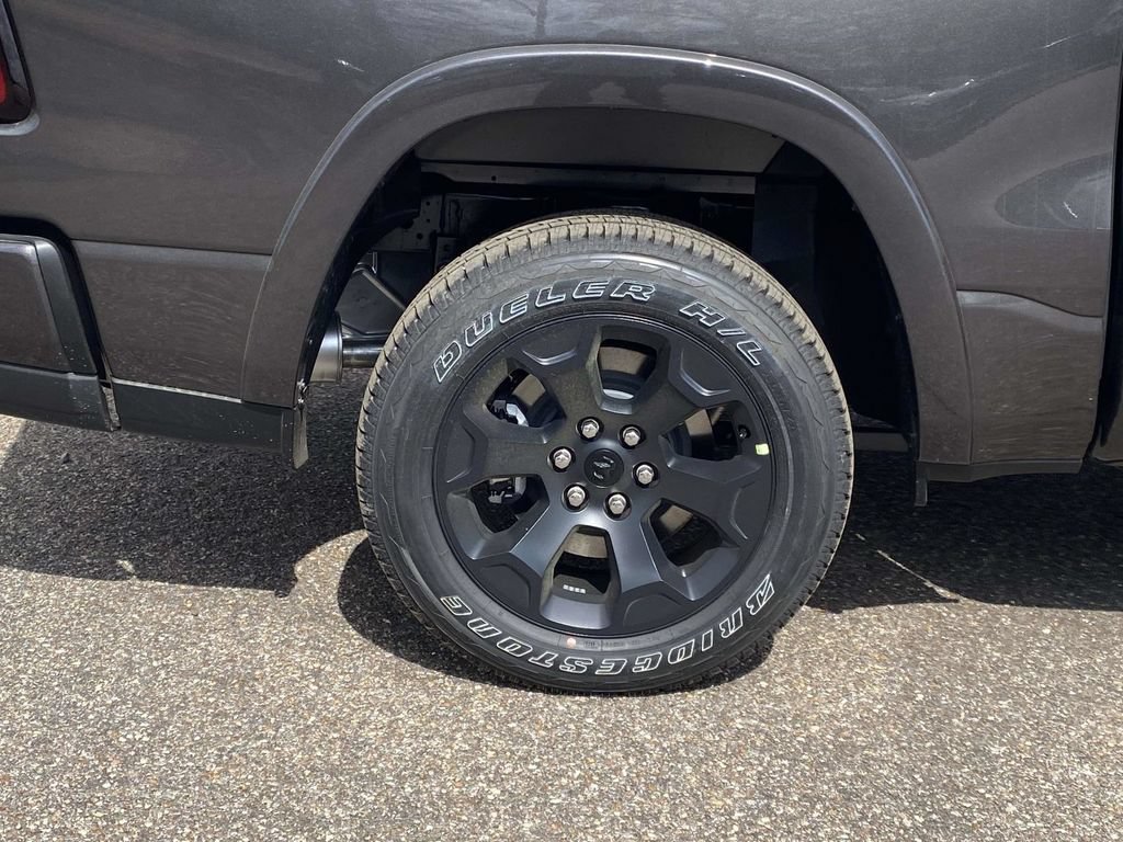 New 2026 RAM 1500 Big Horn AWD/4WD image 8
