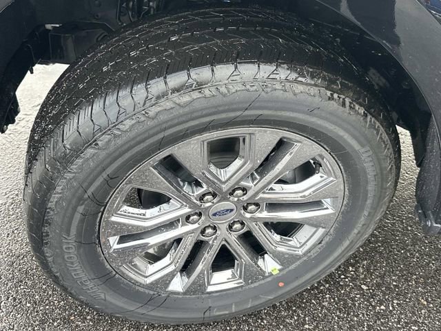 New 2025 Ford F150 Lariat w/ Equipment Group 501A Mid image 17