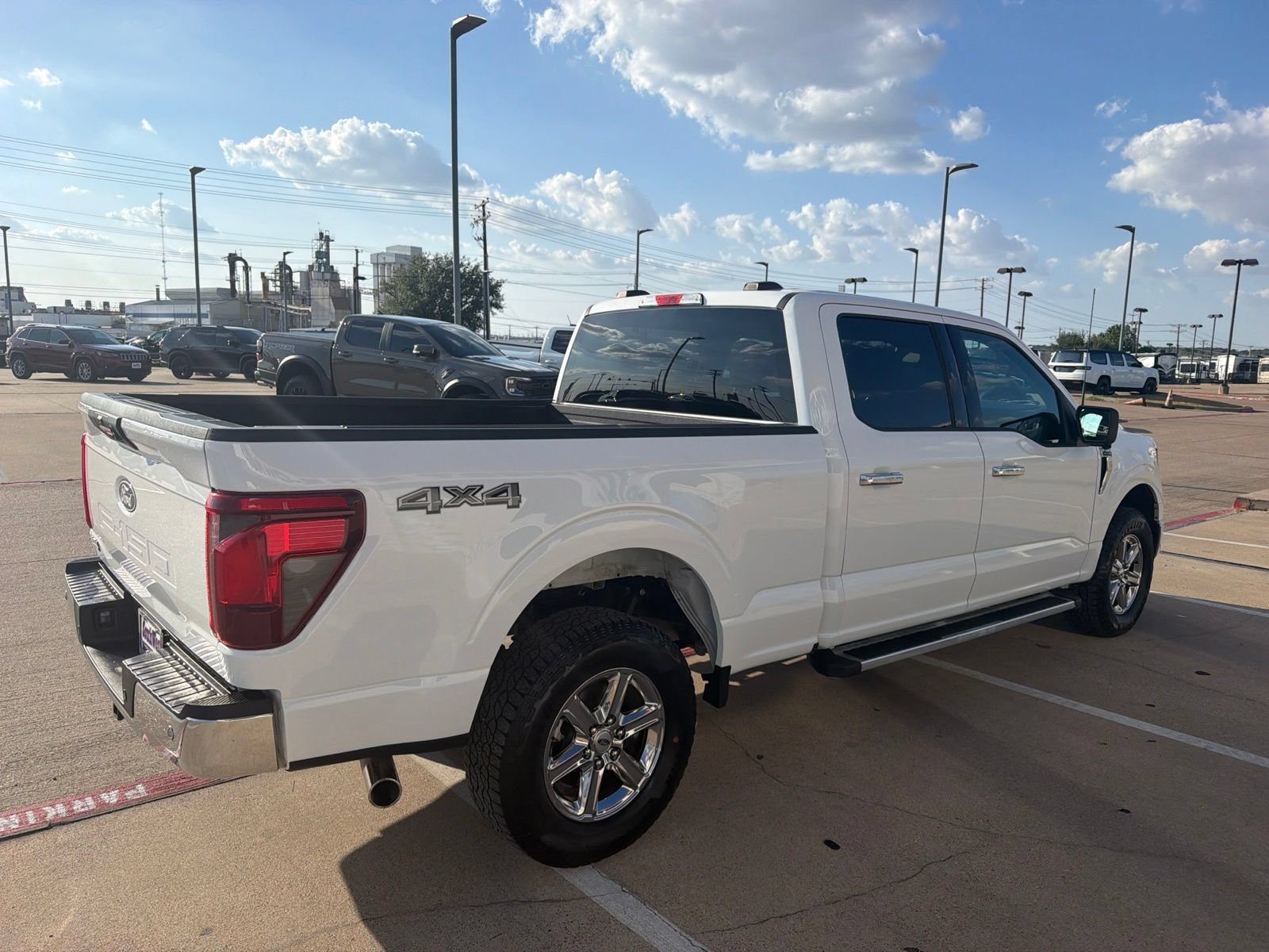 Used 2024 Ford F150 XLT w/ Tow/Haul Package AWD/4WD image 5
