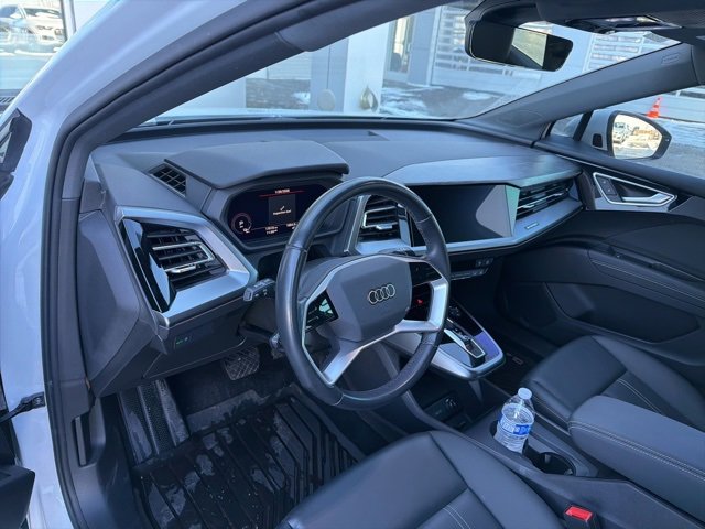 Used 2024 Audi Q4 e-tron Premium Plus w/ Premium Plus image 7