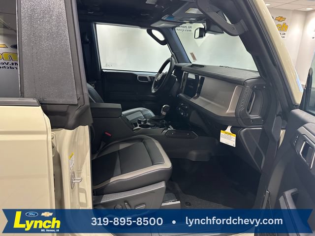 New 2026 Ford Bronco Outer Banks AWD/4WD image 7