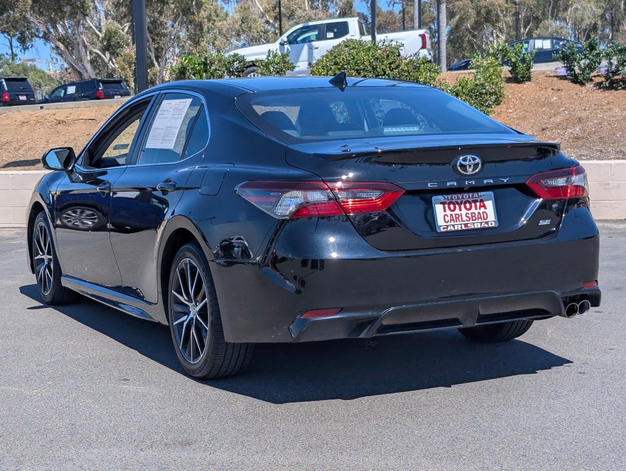 Used 2023 Toyota Camry SE image 12