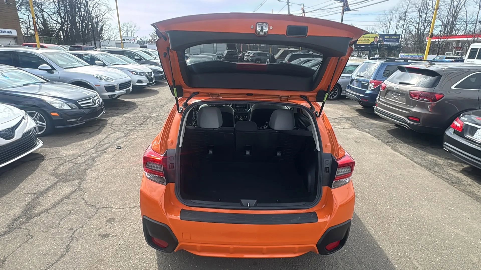 Used 2020 Subaru Crosstrek 2.0i Premium w/ Moonroof Package 1 image 14