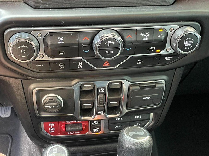 Used 2021 Jeep Wrangler Unlimited Rubicon image 39