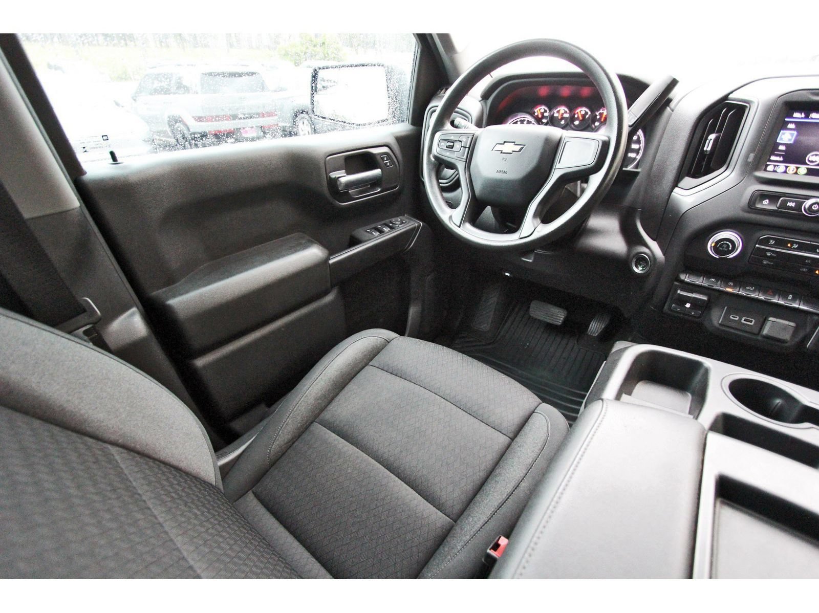 Used 2024 Chevrolet Silverado 1500 Custom AWD/4WD image 11