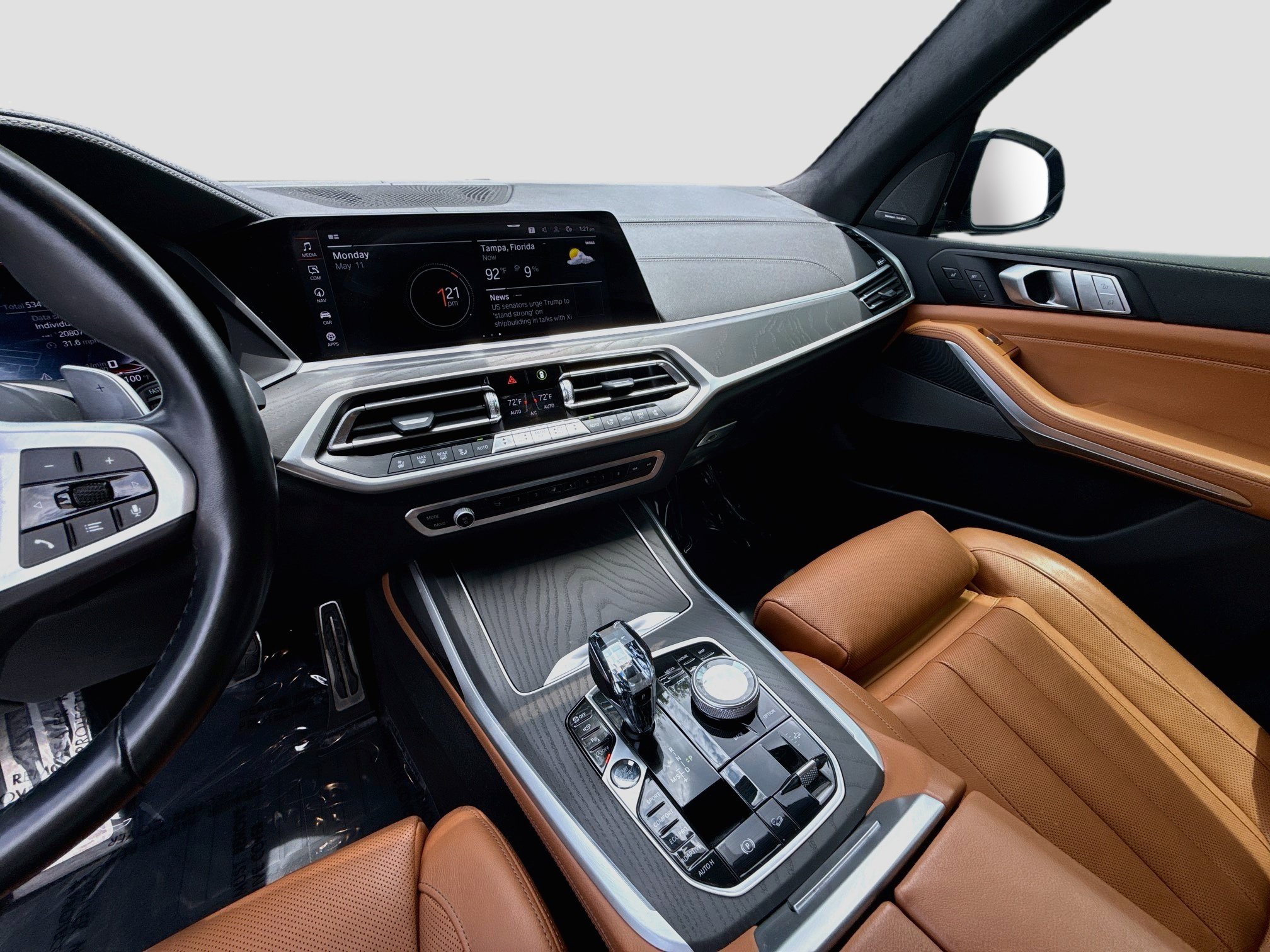 Used 2022 BMW X7 M50i w/ Executive Package AWD/4WD image 30