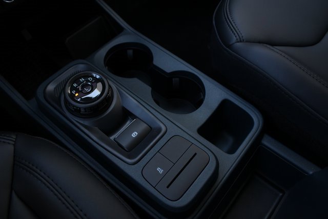 New 2025 Ford Maverick Lariat w/ Black Appearance Package image 7