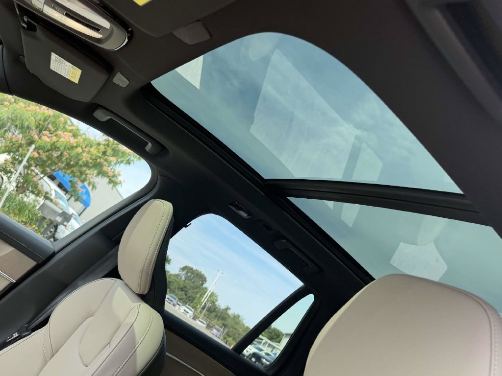 New 2026 Volvo XC90 B6 Plus AWD/4WD image 18
