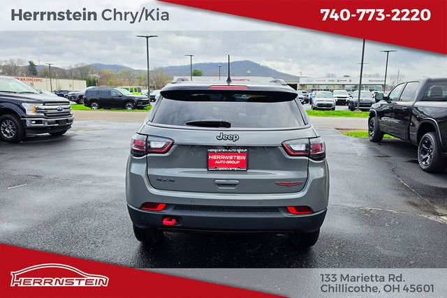 Used 2022 Jeep Compass Trailhawk w/ Trailhawk Elite Group AWD/4WD image 35