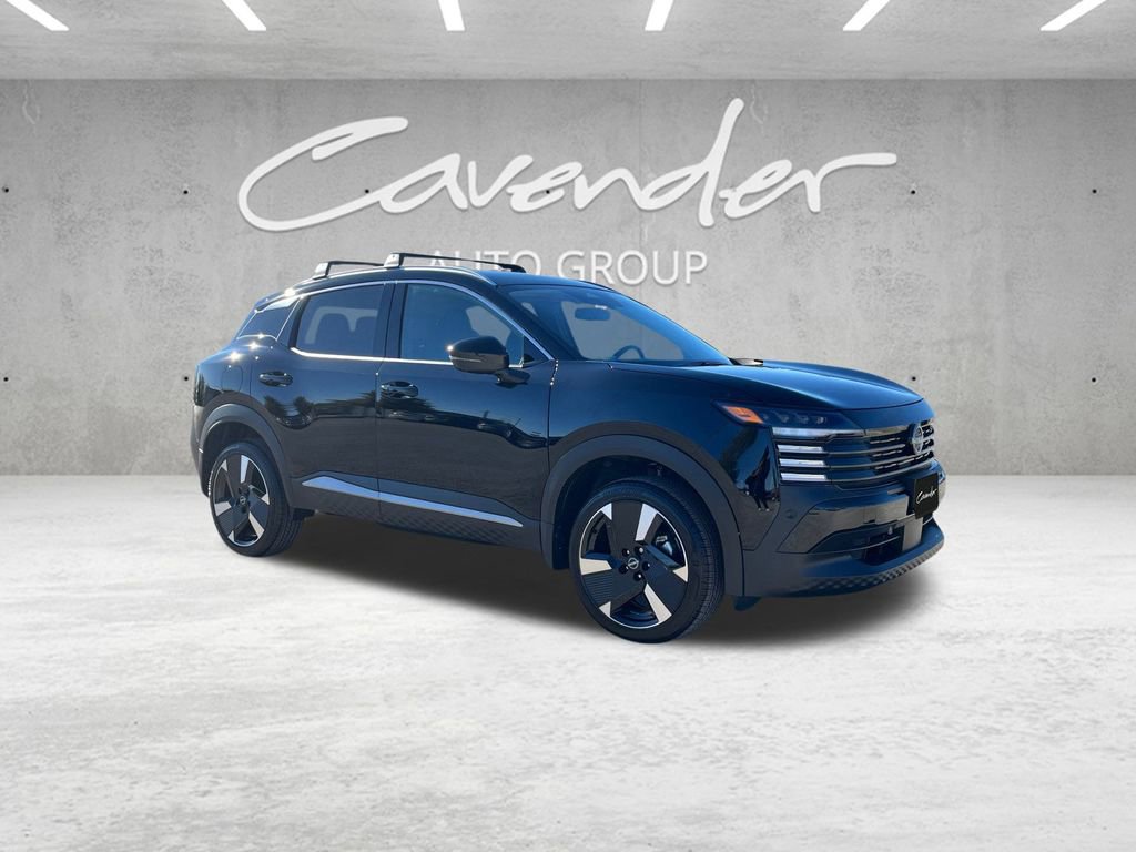 New 2026 Nissan Kicks SR image 2