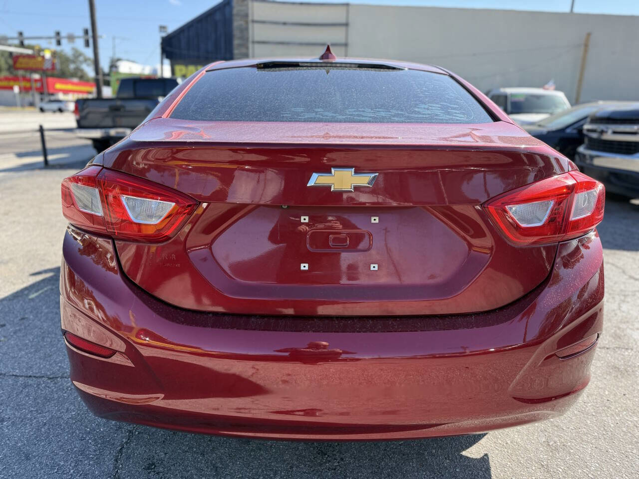 Used 2017 Chevrolet Cruze LT w/ Convenience Package image 6