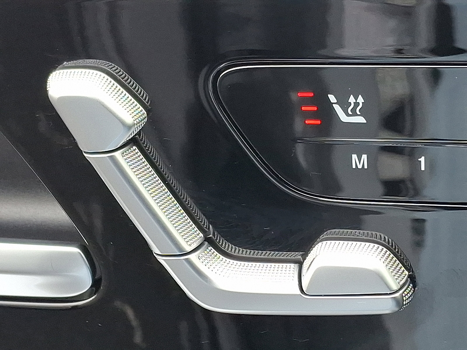 New 2026 Mercedes-Benz E 450 4MATIC Sedan image 20