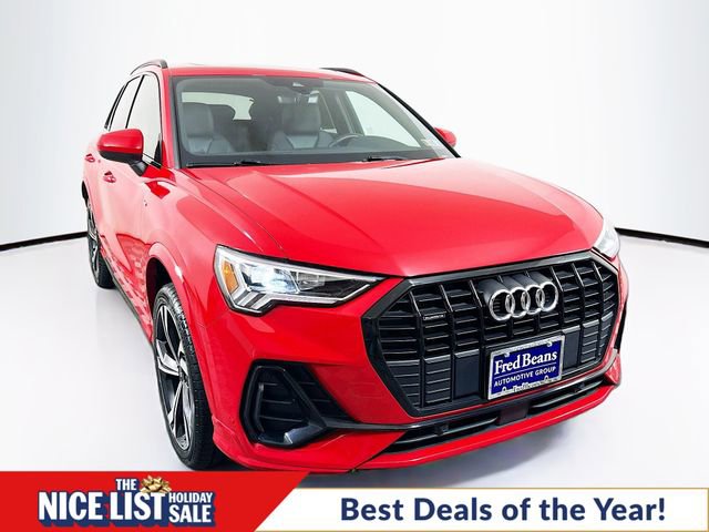 Used 2023 Audi Q3 2.0T Premium w/ Black Optic Sport Package