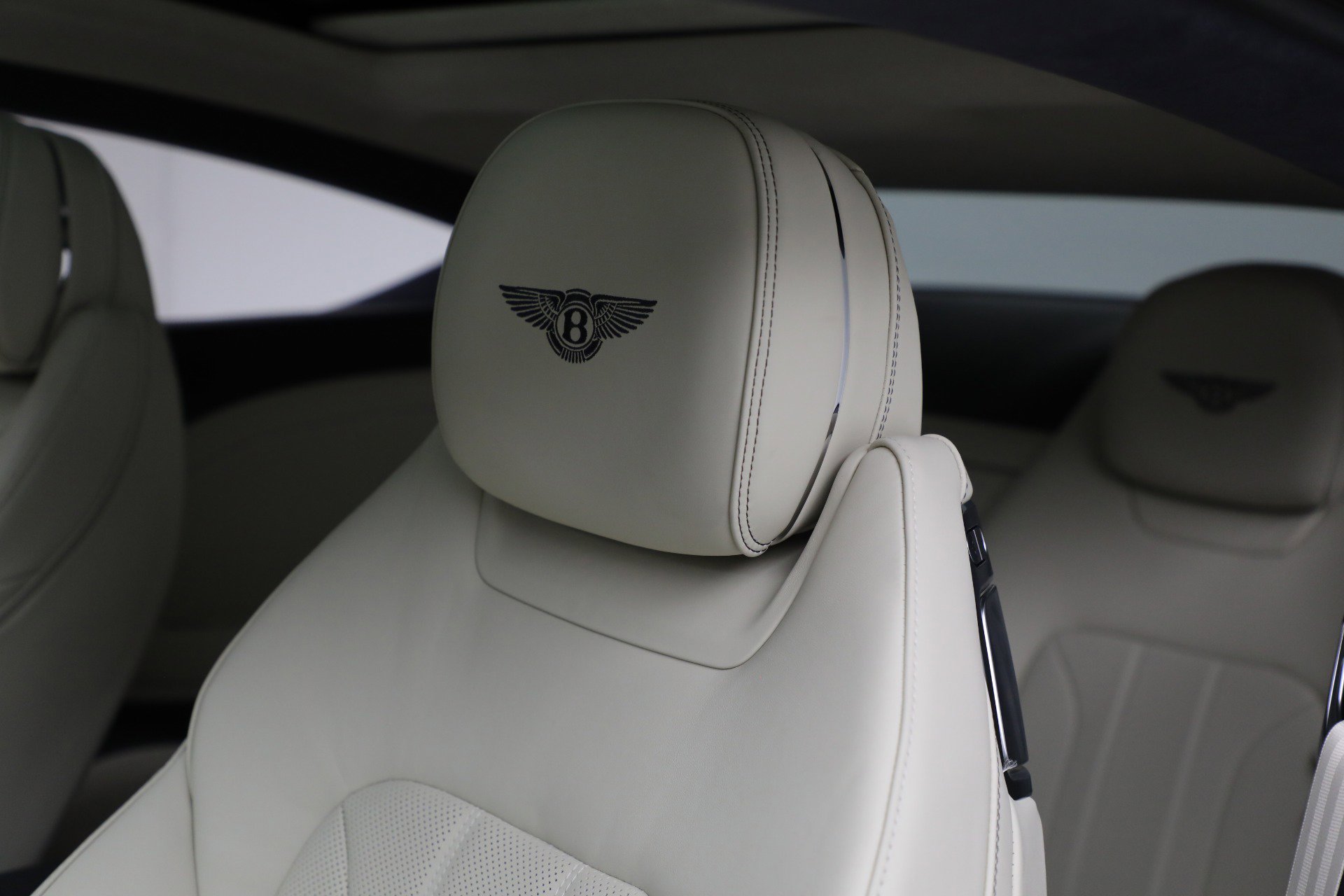 New 2026 Bentley Continental GT image 16