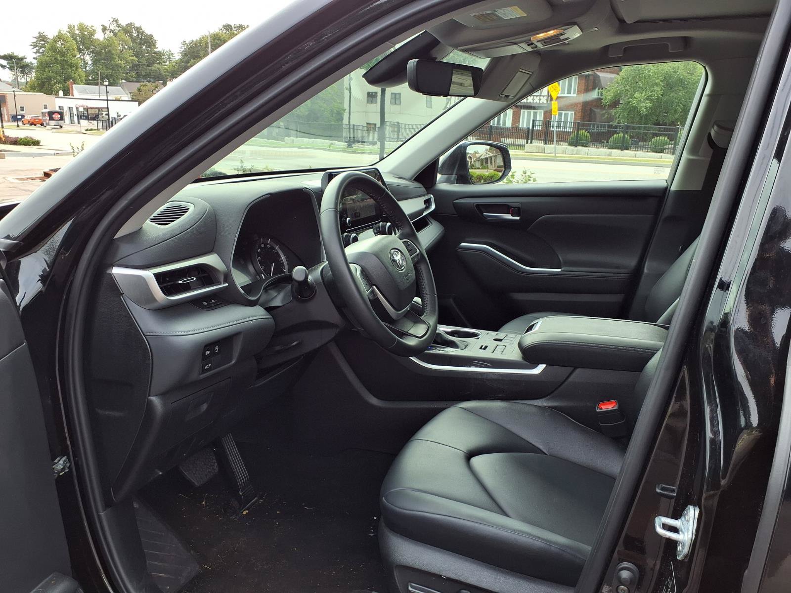 Certified 2026 Toyota Highlander XLE AWD/4WD image 20