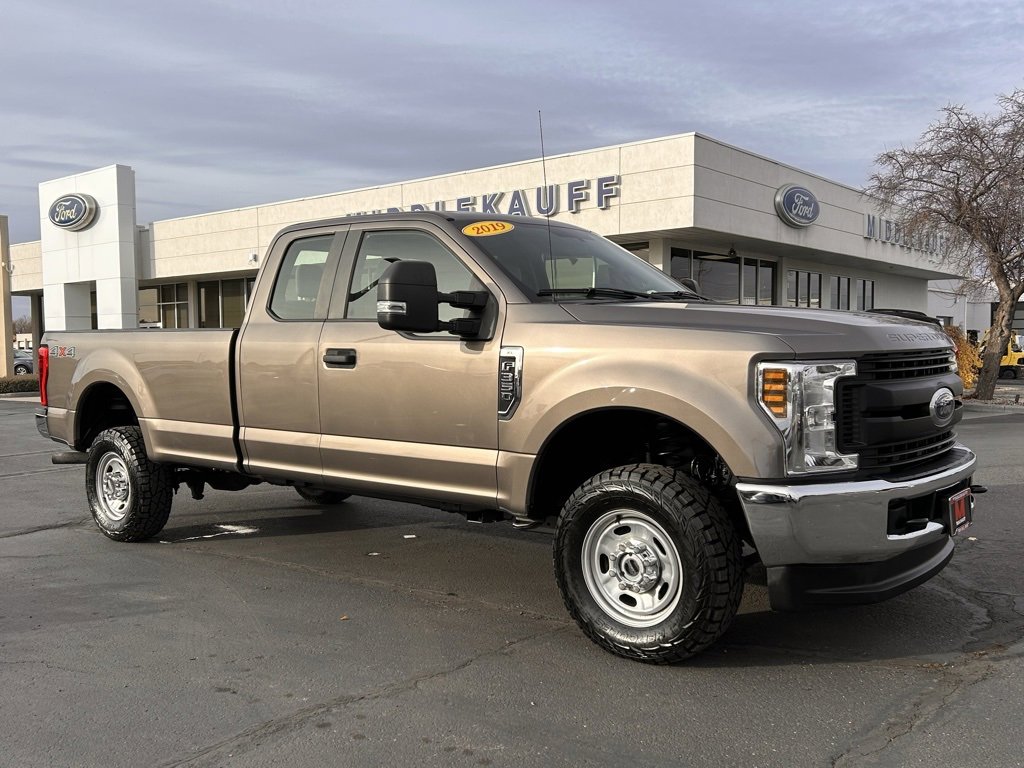Used 2019 Ford F350 XL w/ XL Value Package image 1