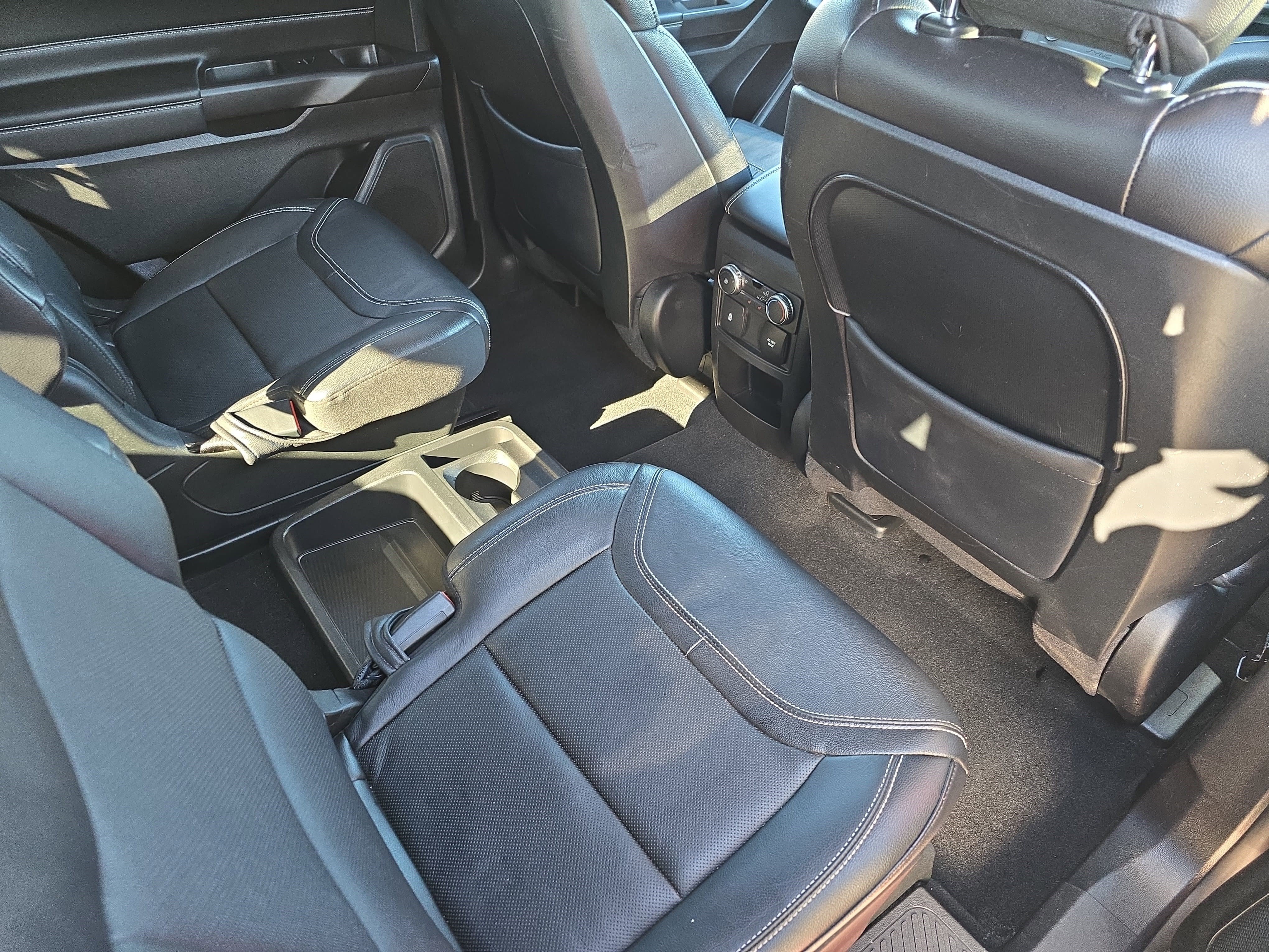 Used 2020 Ford Explorer ST w/ ST High-Performance Pack image 11