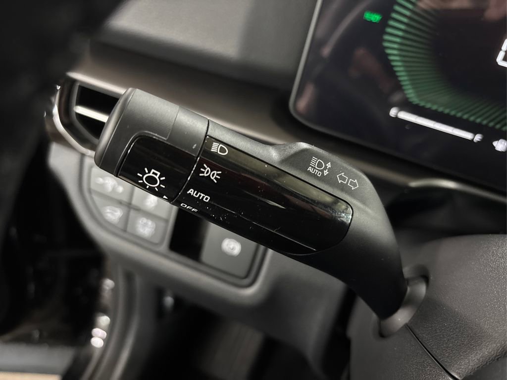 New 2026 Kia Sportage EX image 25