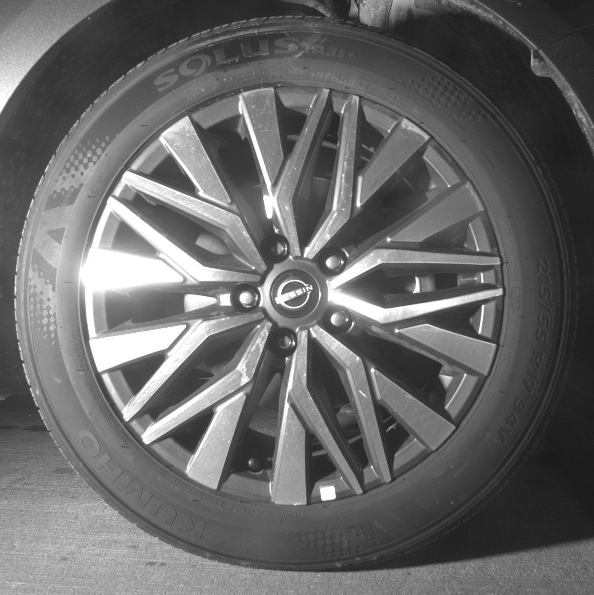 Used 2025 Nissan Altima 2.5 SV image 13