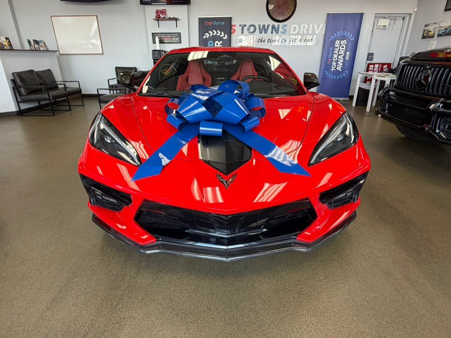 Used 2024 Chevrolet Corvette Stingray Coupe RWD image 6
