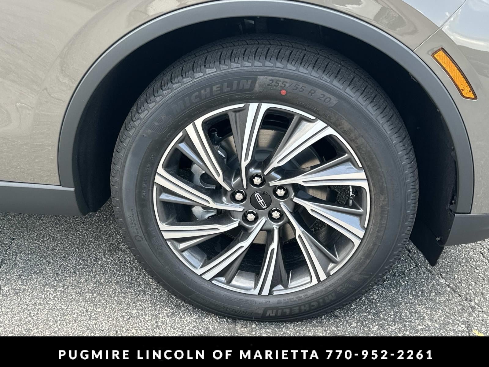New 2026 Lincoln Aviator 2WD image 12