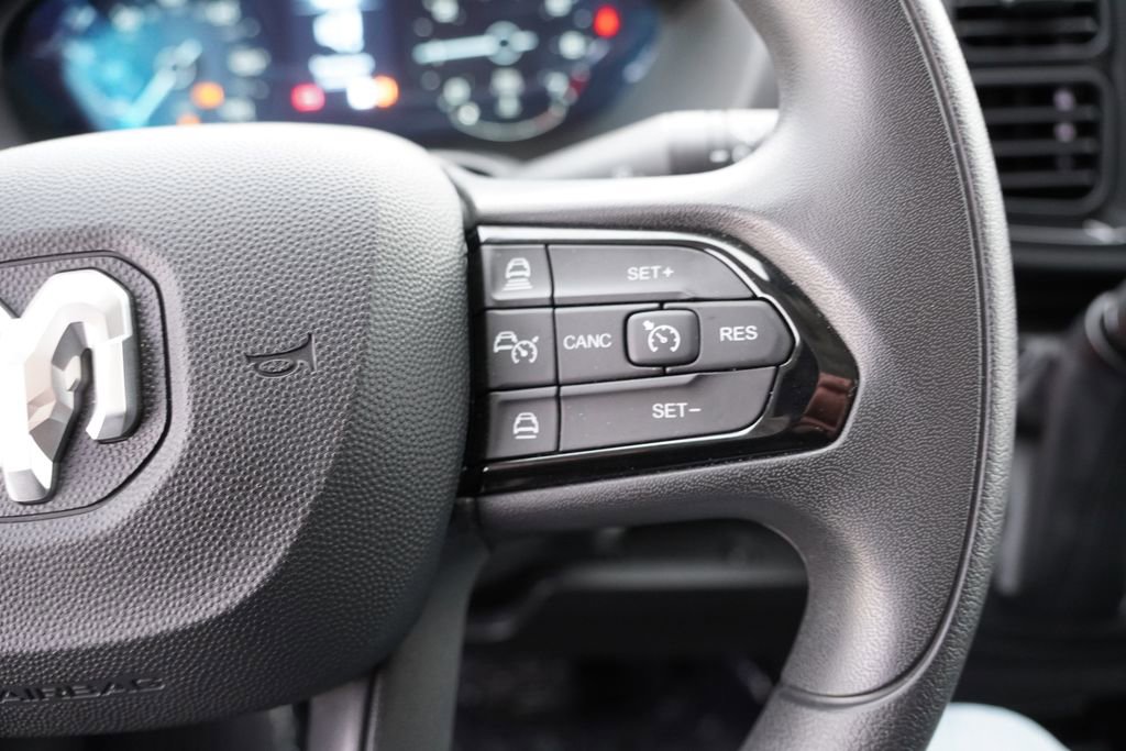 Used 2025 RAM ProMaster 2500 w/ Convenience Group image 26