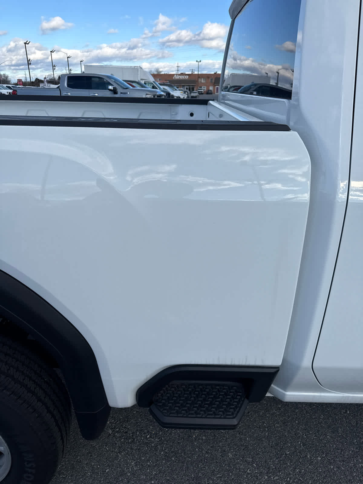 New 2024 GMC Sierra 2500 Pro w/ Convenience Package image 11