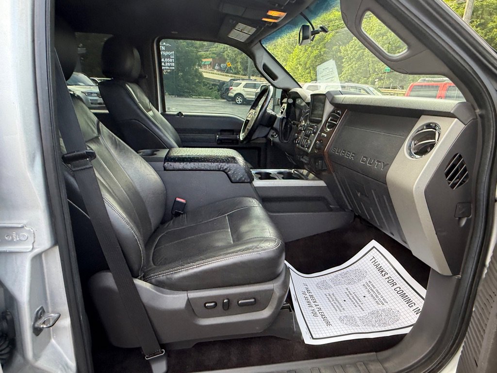Used 2014 Ford F250 Lariat w/ Lariat Interior Package AWD/4WD image 66
