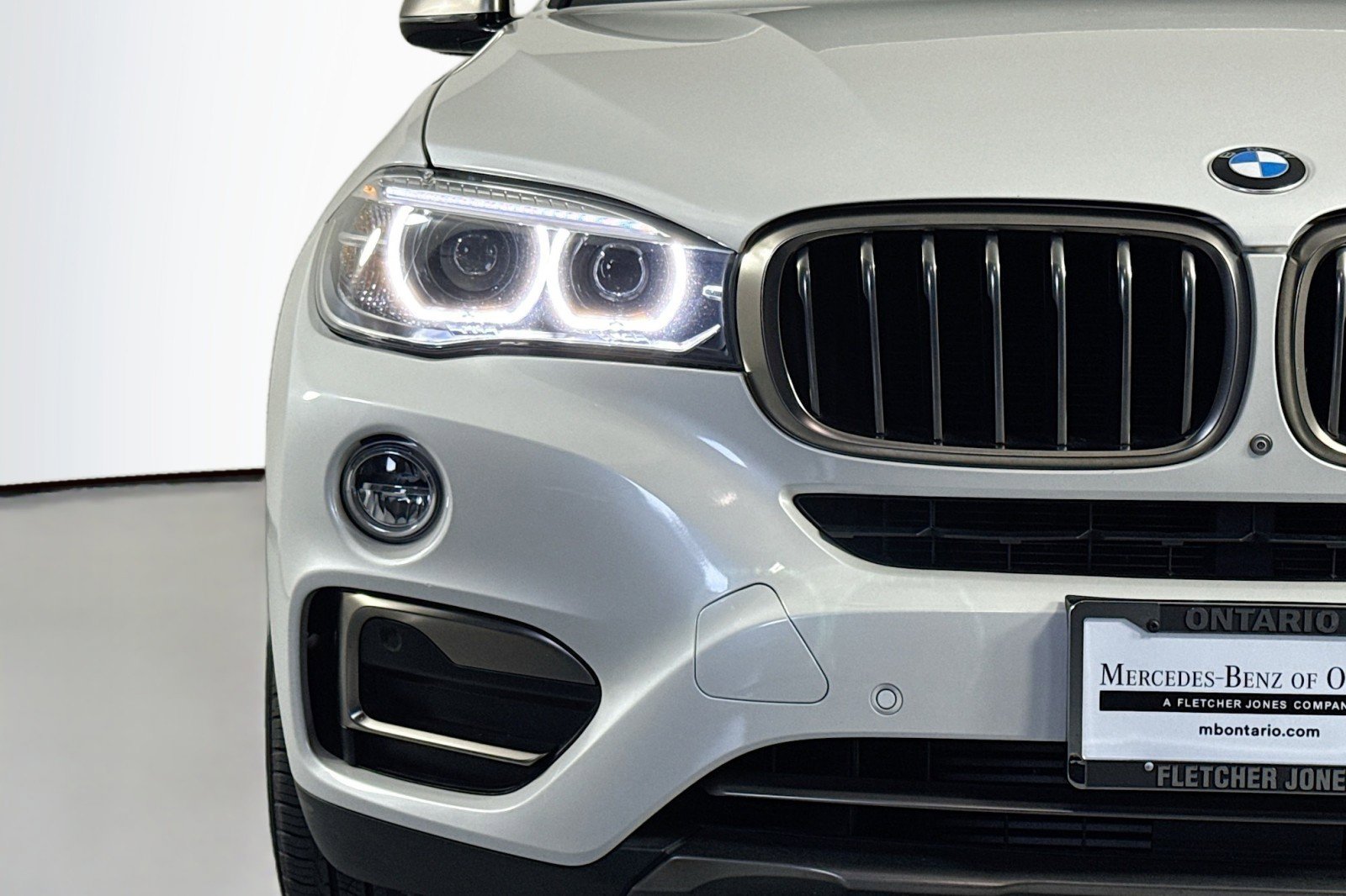 Used 2019 BMW X6 sDrive35i RWD image 14