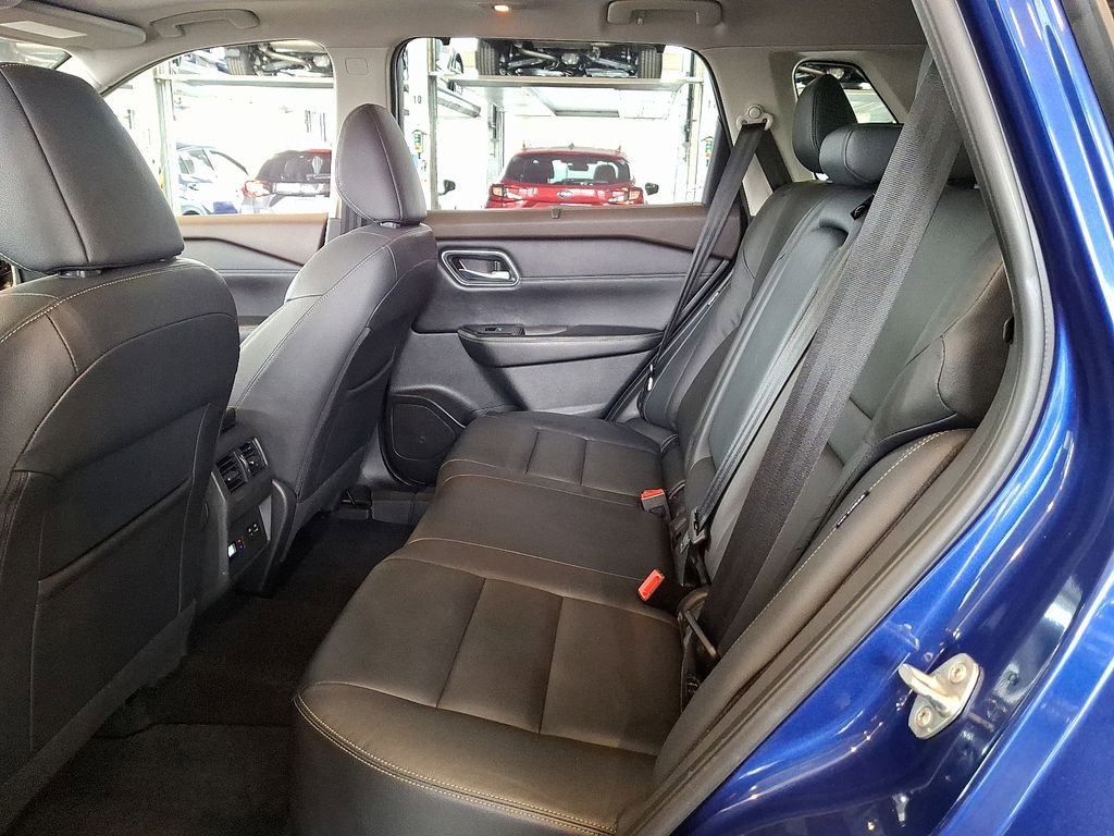 Used 2021 Nissan Rogue SL image 13