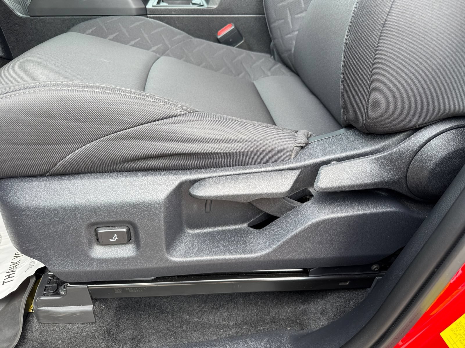 Used 2025 Toyota Tacoma SR AWD/4WD image 14