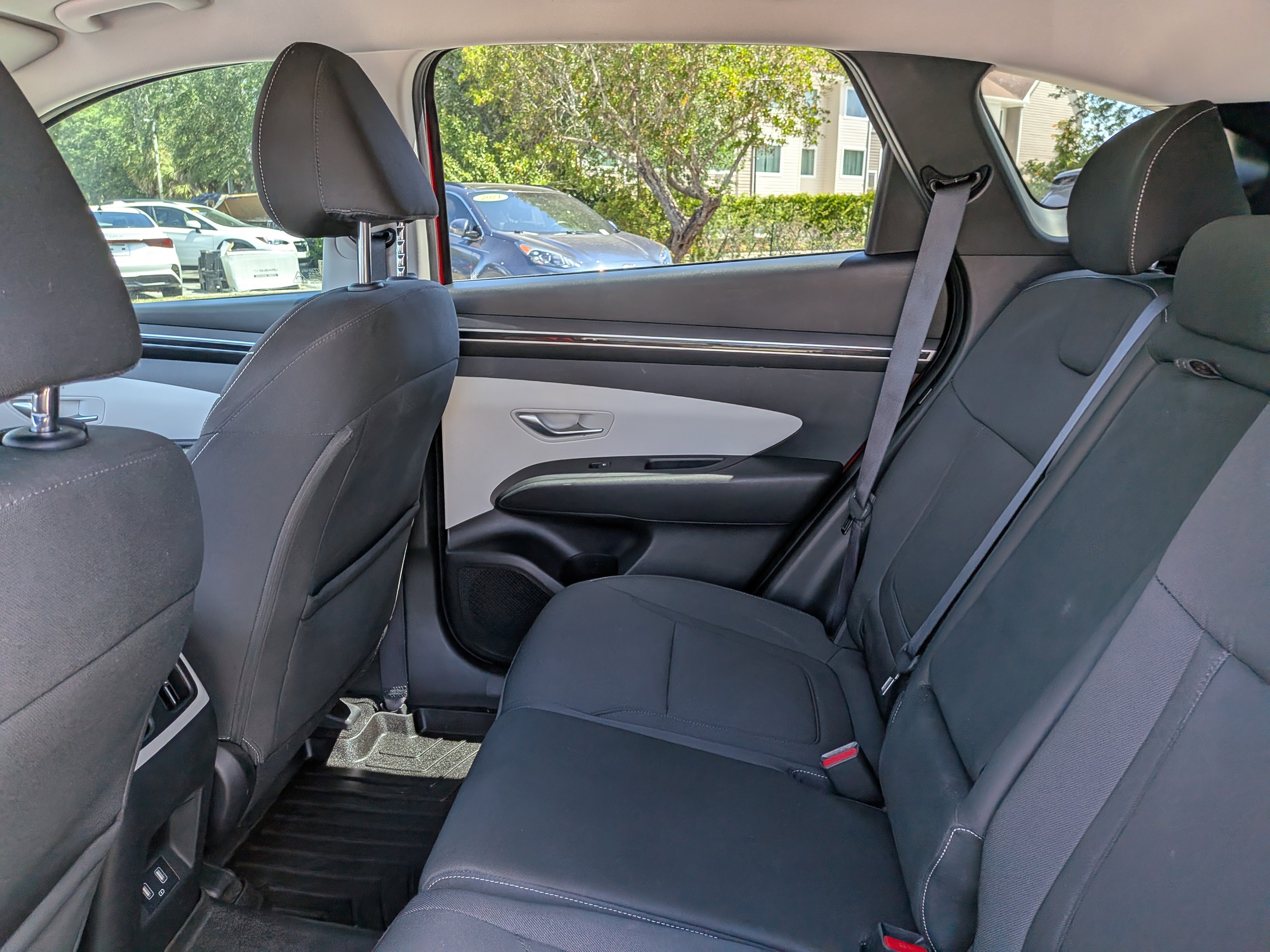 Used 2022 Hyundai Tucson SEL FWD image 14