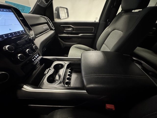 Used 2022 RAM 1500 Big Horn AWD/4WD image 32