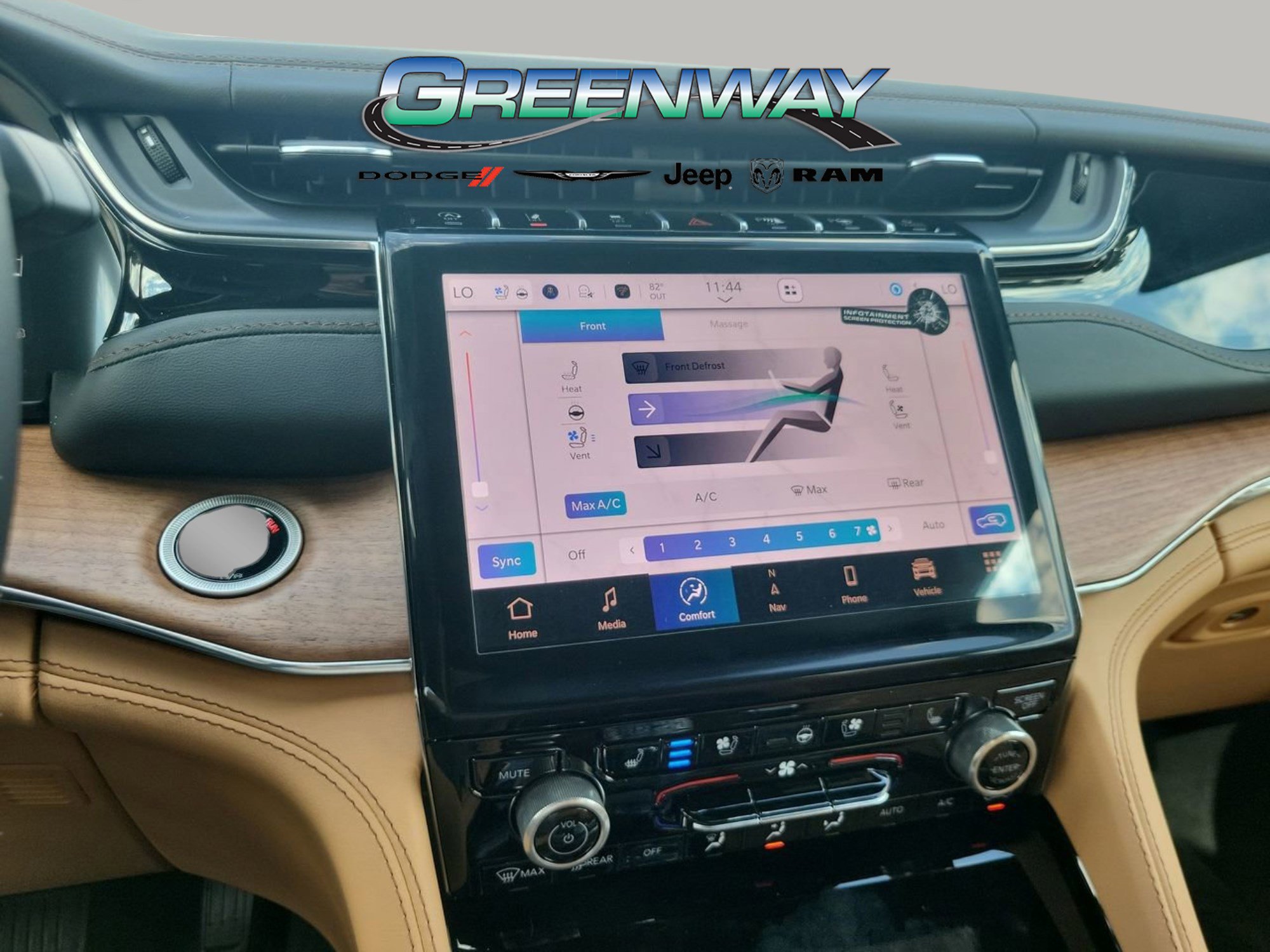 Used 2025 Jeep Grand Cherokee Summit image 21