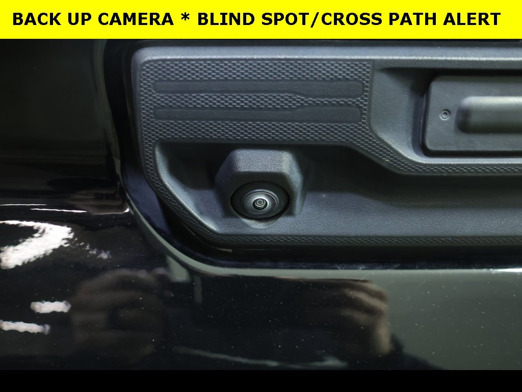 Used 2024 Chevrolet Silverado 2500 Custom w/ Custom Value Package image 11