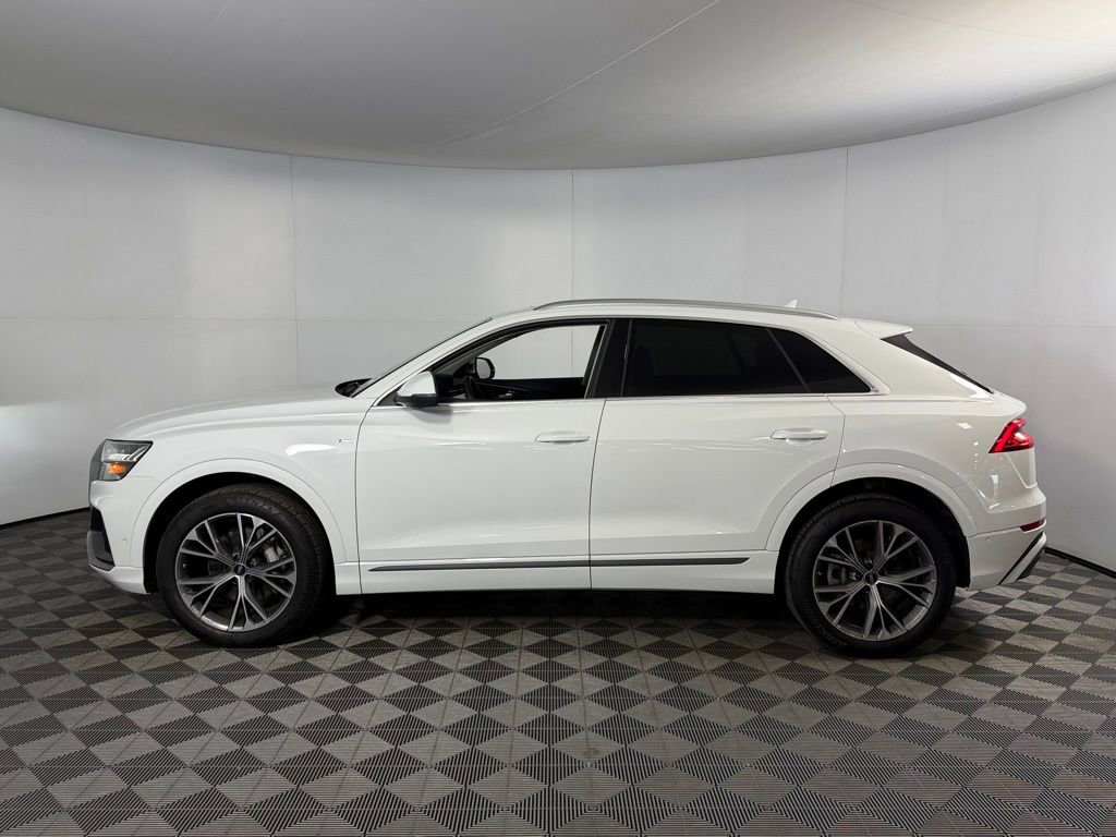 Used 2023 Audi Q8 Premium Plus w/ Premium Plus Package AWD/4WD image 9