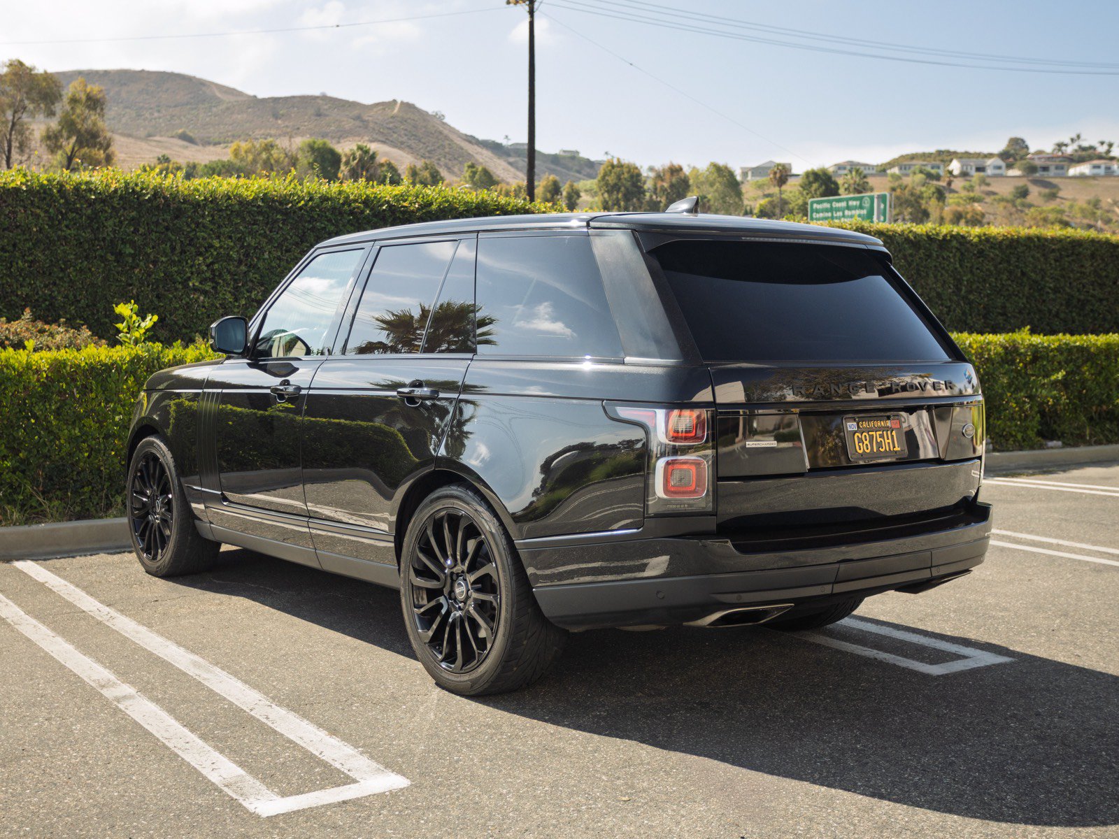 Used 2018 Land Rover Range Rover Supercharged AWD/4WD image 7