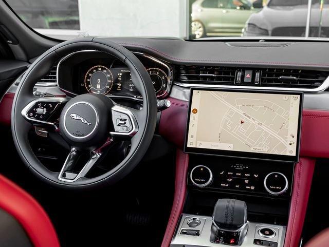 New 2026 Jaguar F-PACE R-Dynamic S AWD/4WD image 22