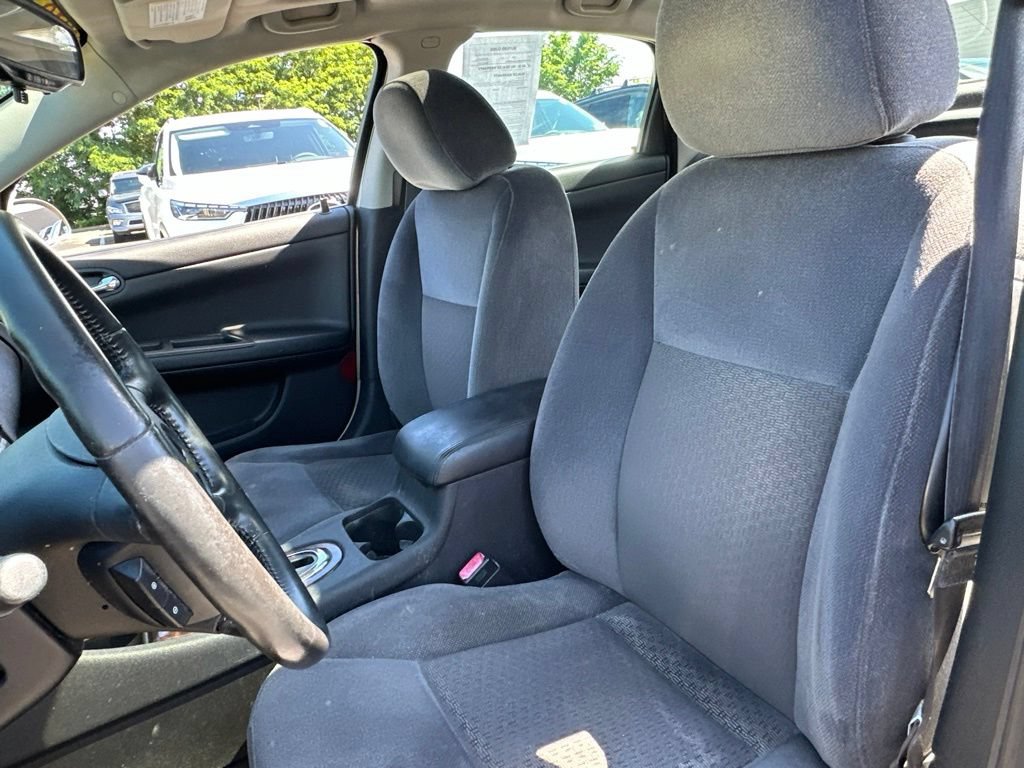 Used 2012 Chevrolet Impala LT w/ LT Sunroof Package FWD image 34