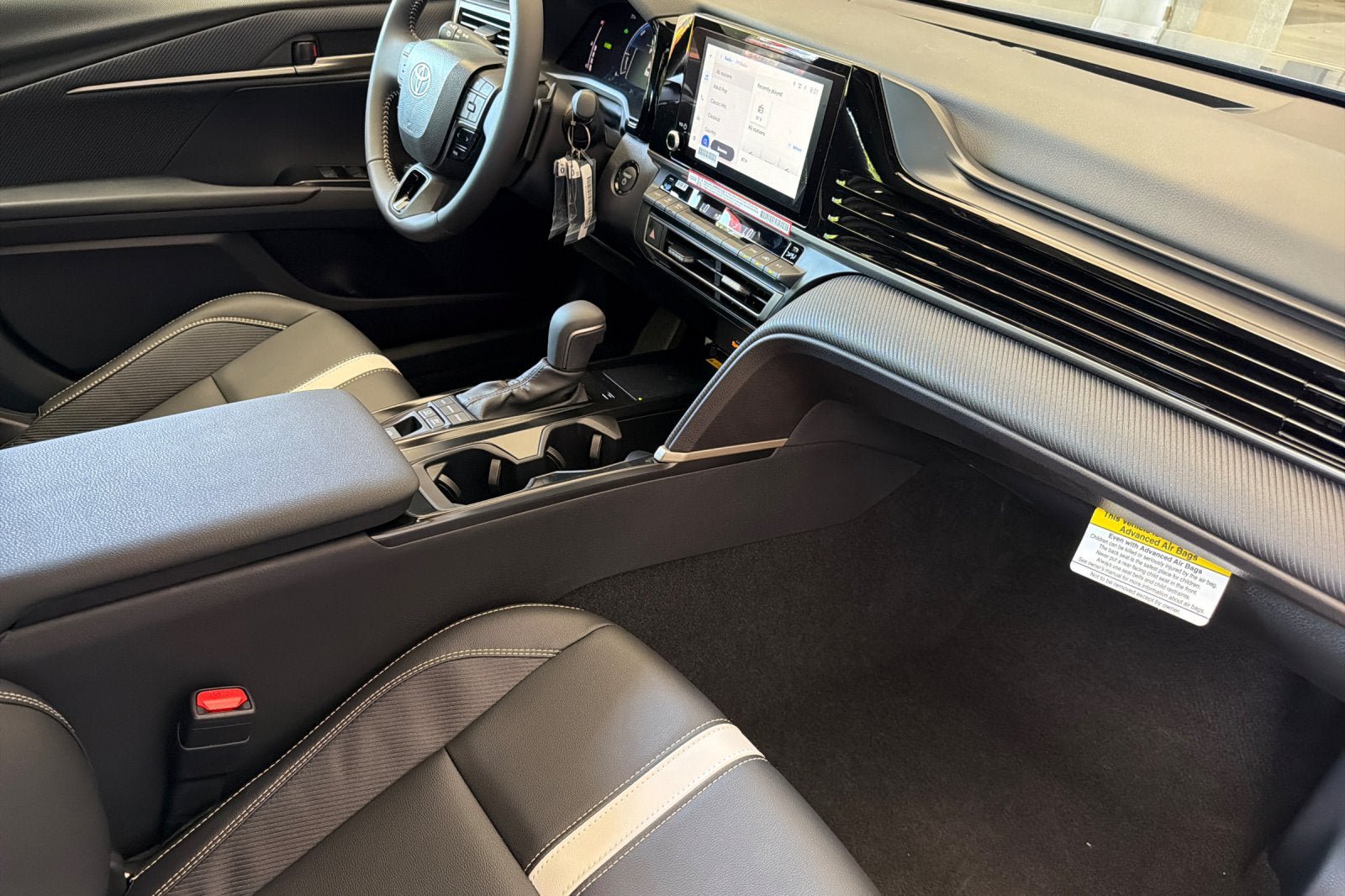 New 2026 Toyota Camry SE w/ Multimedia Upgrade Package FWD image 17