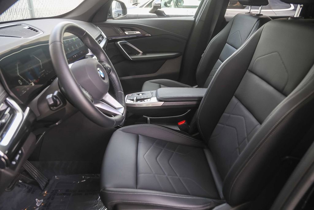 Used 2026 BMW X1 xDrive28i AWD/4WD image 13