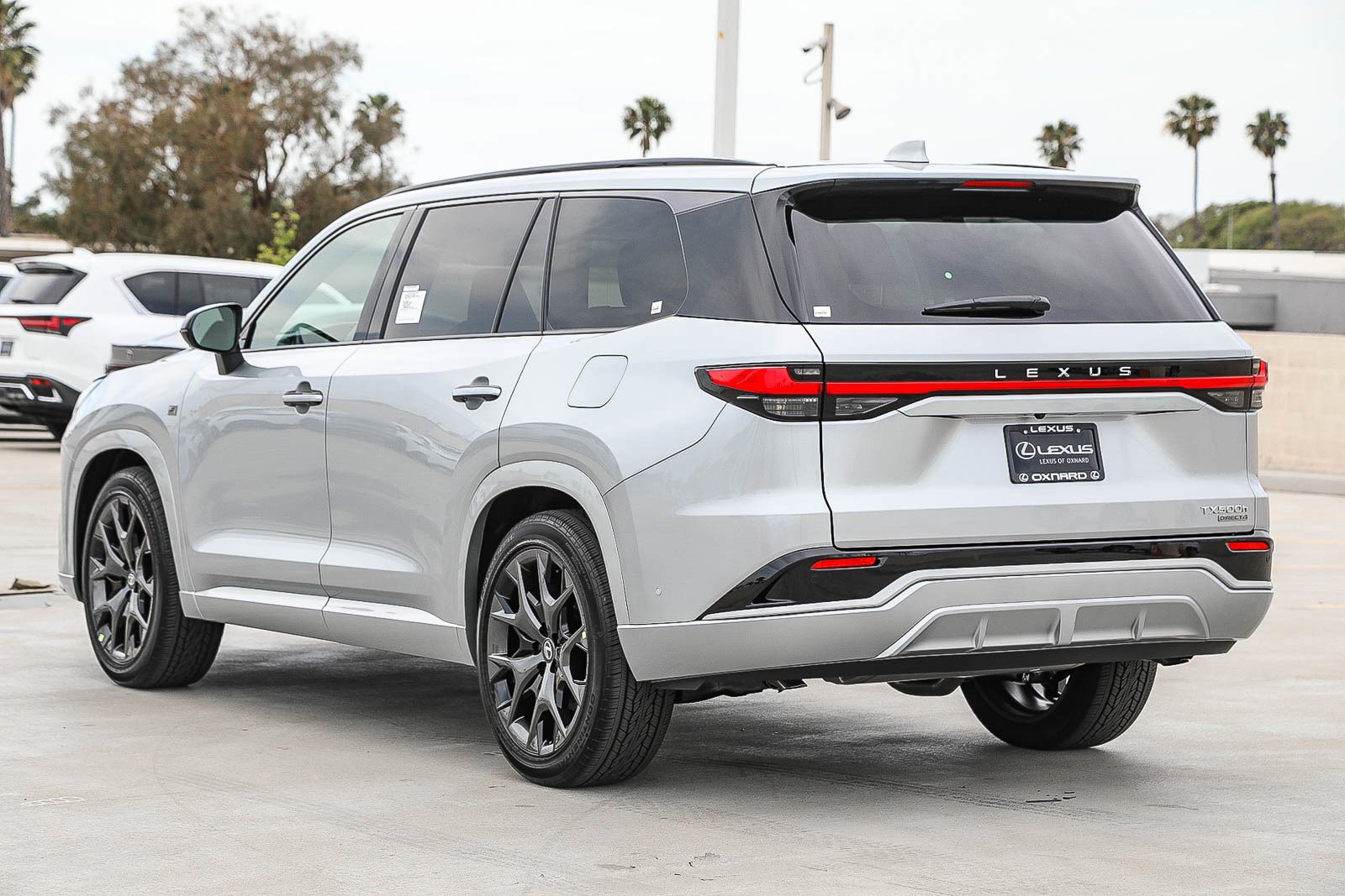 New 2026 Lexus TX 500h AWD image 5