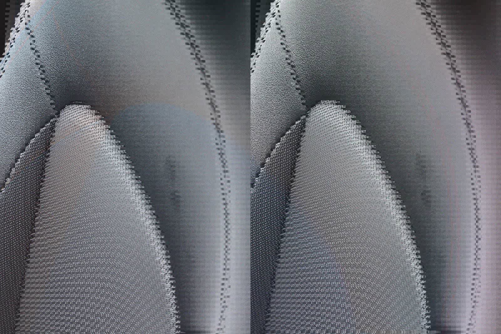 Used 2017 MINI Cooper 2-Door Hardtop image 33