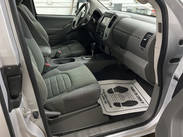 Used 2020 Nissan Frontier S image 13