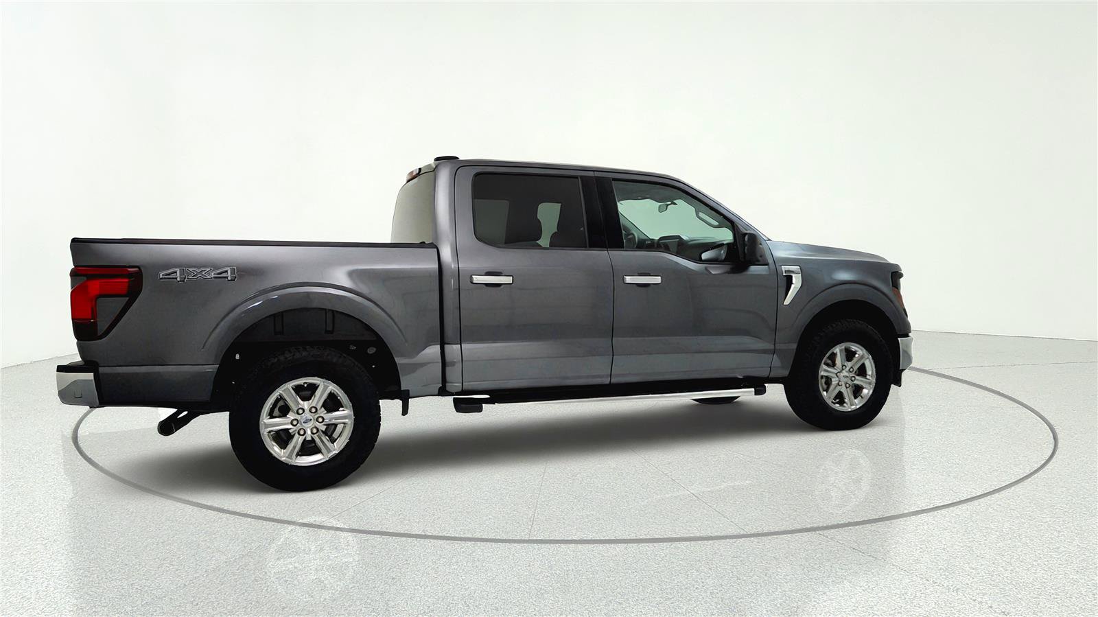 Used 2025 Ford F150 XLT w/ Equipment Group 301A Standard AWD/4WD image 7