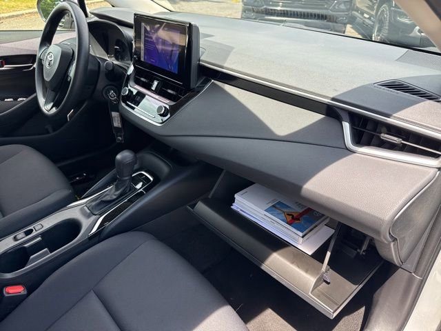 Used 2023 Toyota Corolla LE w/ Carpet Mat Package (TMS) FWD image 26
