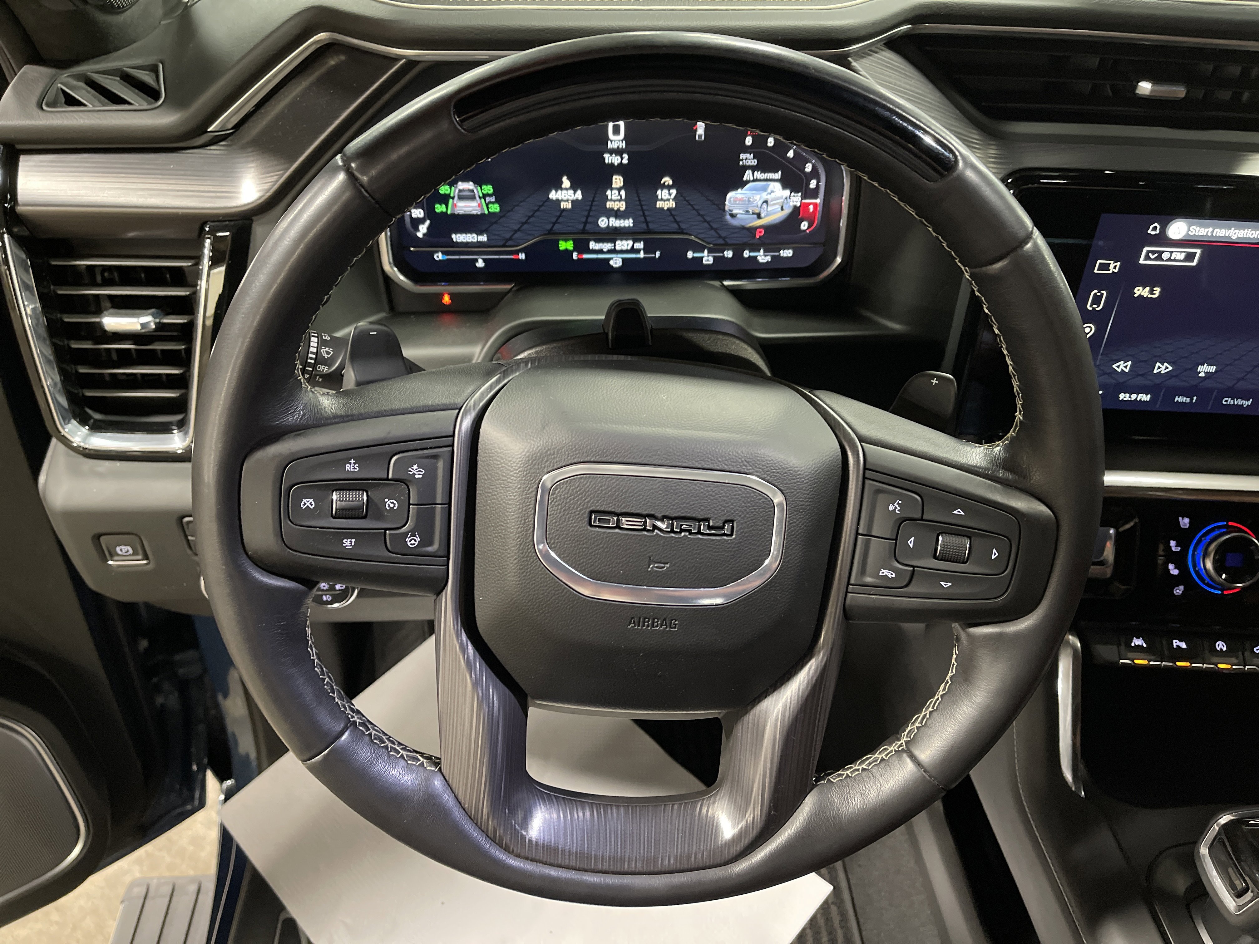 Used 2024 GMC Sierra 1500 Denali Ultimate image 19