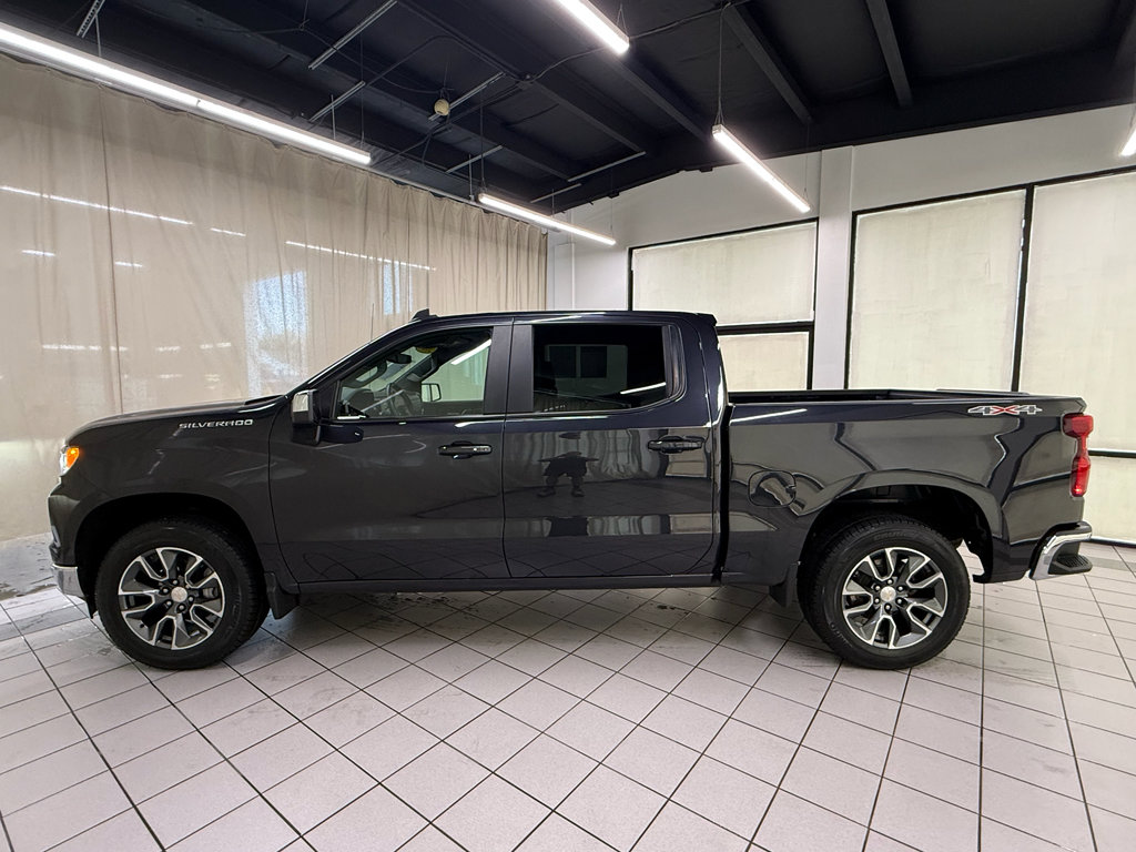 Certified 2024 Chevrolet Silverado 1500 LT AWD/4WD image 9