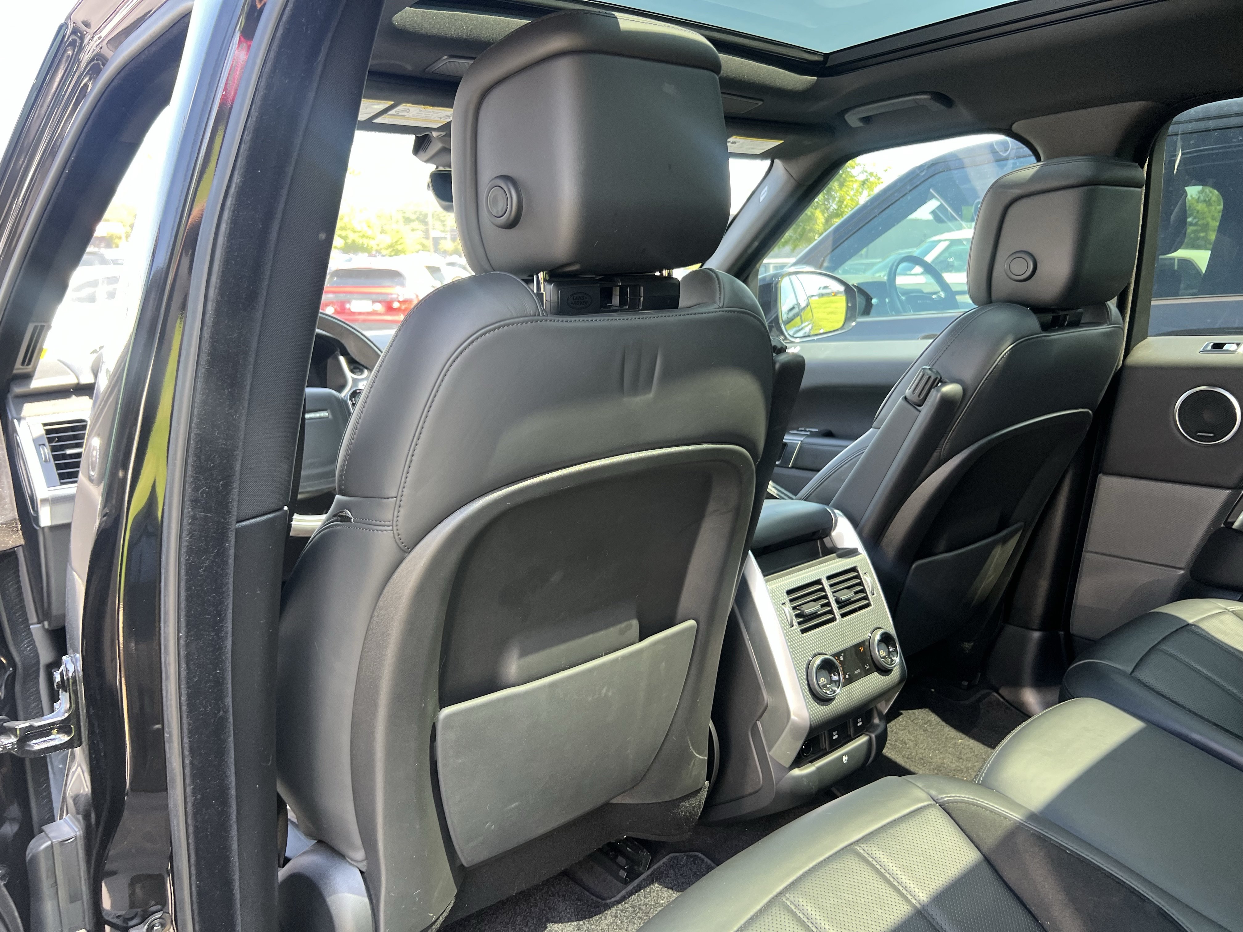 Used 2021 Land Rover Range Rover Sport HST AWD/4WD image 27